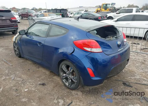 2017 Hyundai Veloster Value Edition z USA, uszkodzony, nr VIN KMHTC6AD4HU322133